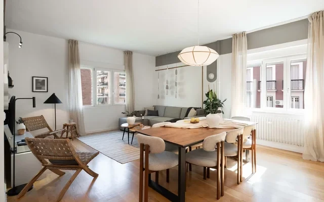 Dore - 4 bedrooms in Nuevos Ministerios-Rios Rosas 0