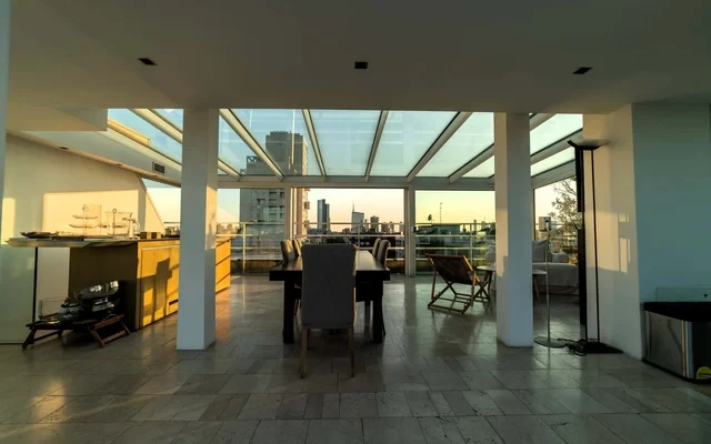 Luxury Penthouse with Stunning View and Hammam 2