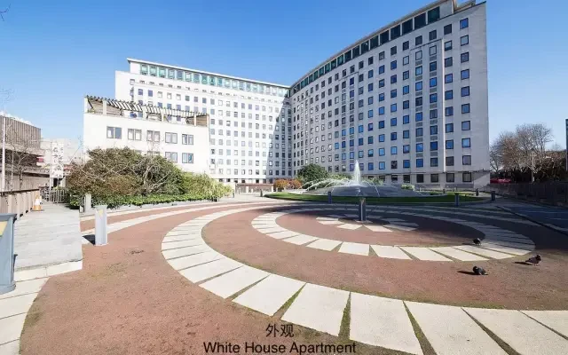 Shared Place·3B1B··4·430 White House 2