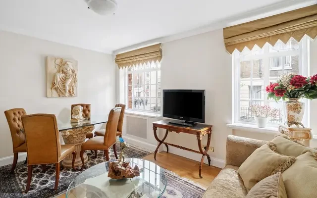 Seymour Street, Marylebone, London, W1H 7JX 3