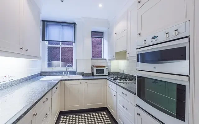 Basil Street, Knightsbridge, London, SW3 1AN 4