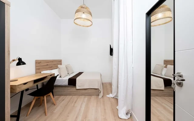 Valverde Nº35 1º Planta Izquierda 2