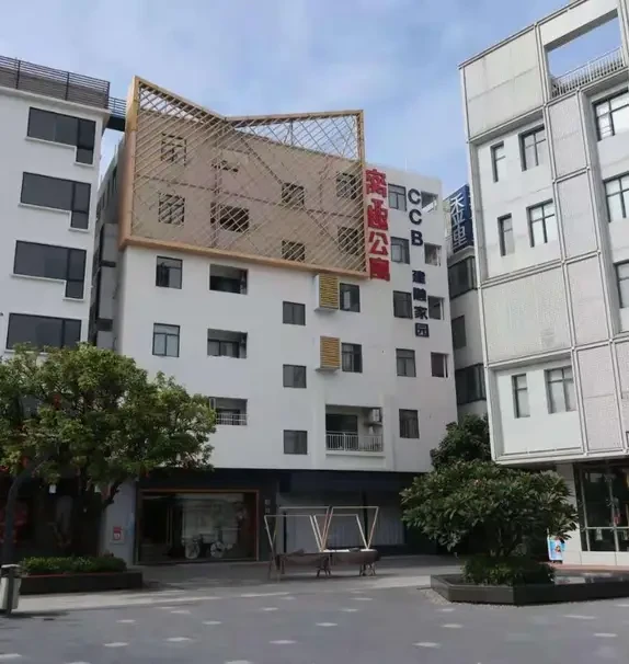 窝趣广州高增地铁站公寓