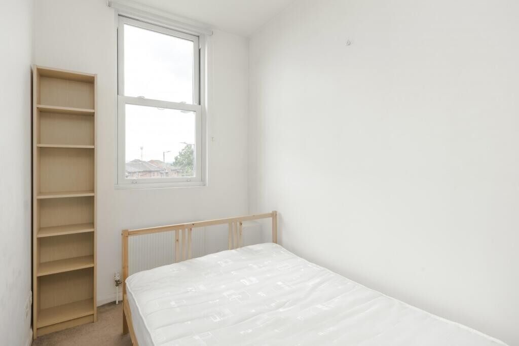 LH-Leopold Road 3