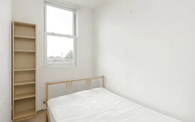 LH-Leopold Road - London student accommodation