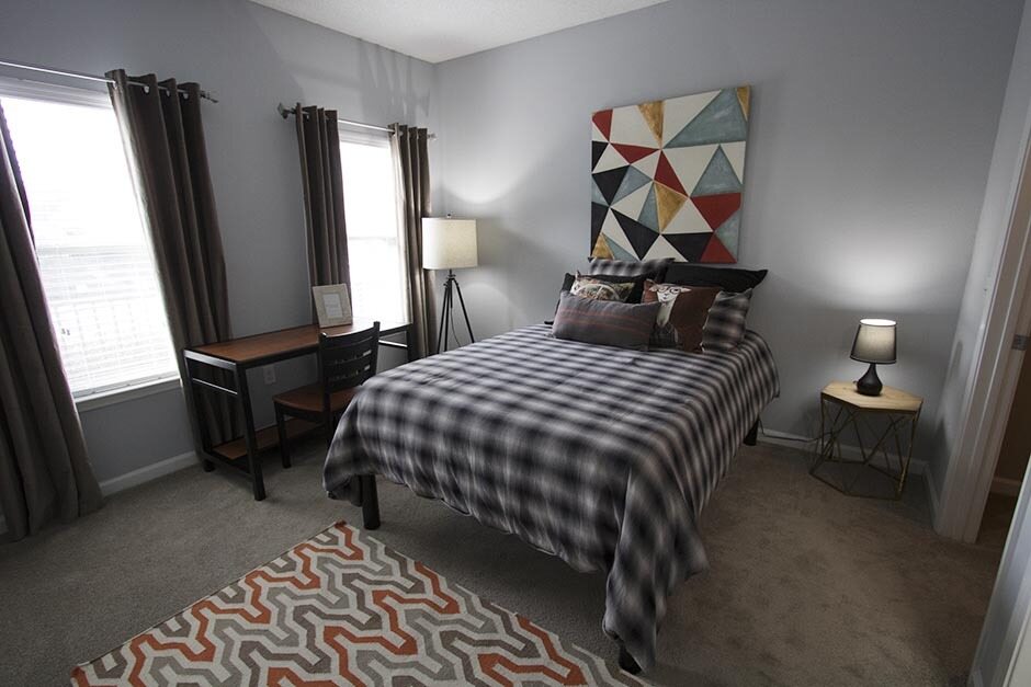 1 BED / 1 BATH PLATINUM