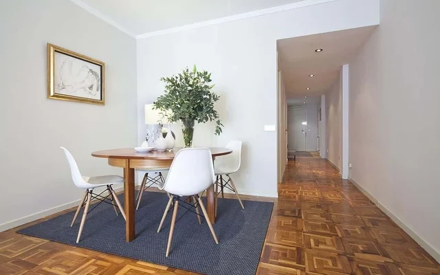 Tuset Apartment 3