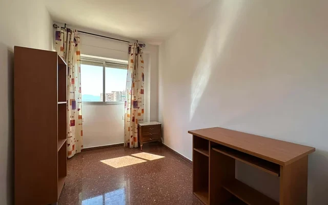 4. Calle Alejandro Dumas 5. Piso 6 A 0