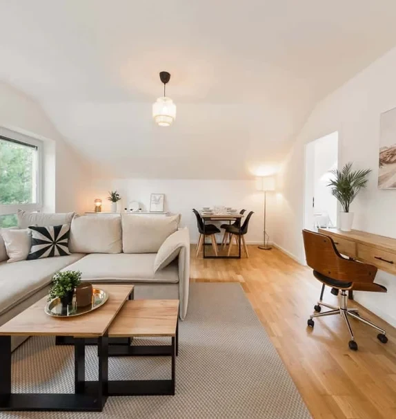 Exclusive 2-room apartment with balcony - Only 8 minutes from the Tesla Gigafactory