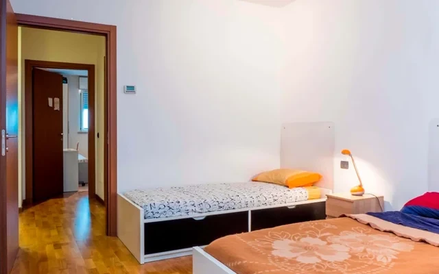 VIALE DELL'INNOVAZIONE 22 SC.5 P.1 <br> PRIVATE ROOM S1 1