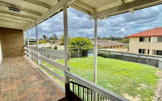 22 Lavinia St 3