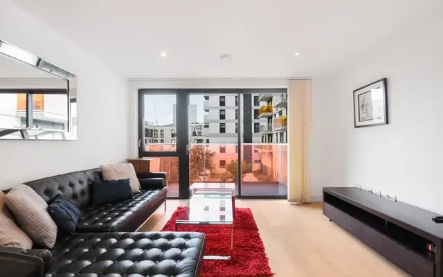Kensington Apartments, E1 1