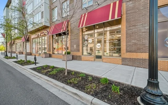 Yugo Minneapolis Sydney Hall 4