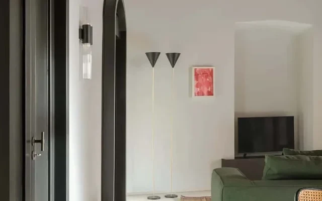 THE MINIMALIST 2