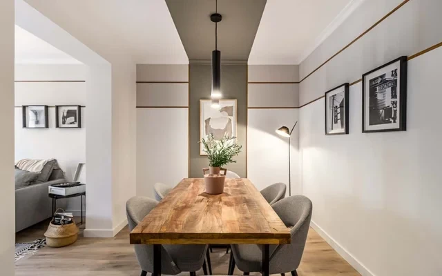 Nicks - 2 bedrooms in Trafalgar 1