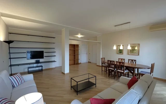 Apartment in Viale Daniele Ranzoni, Milano for 150 m² with 2 bedrooms 4