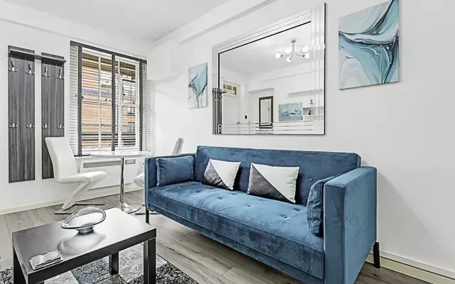 Martlett Court 2
