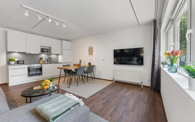 3-bedroom family home, freshly renovated 3