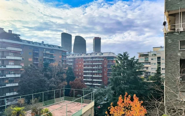 Apartment in Via Leon Battista Alberti, Milano for 97 m² with 1 bedrooms 2