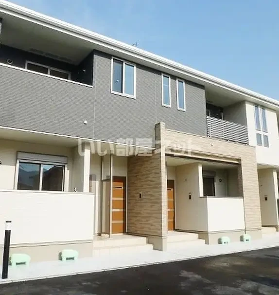 イーストブルー参番館 2階
