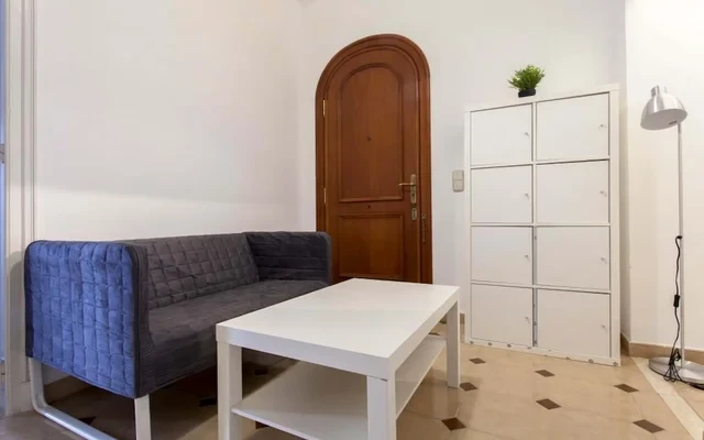 Carrer de Ciscar Valencia 46005 Spain 1