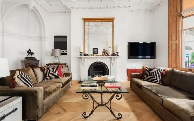 Courtfield Gardens, South Kensington, London, SW5 0ND 3