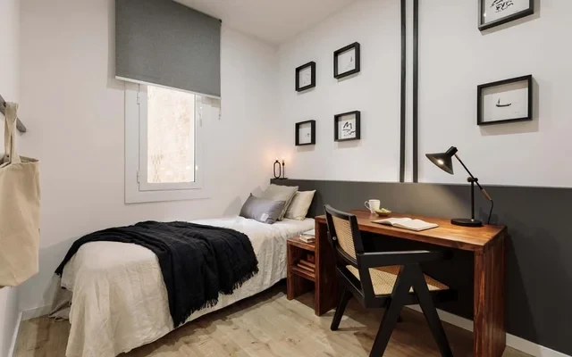 Espriu - 2 bedrooms and balcony in Sant Antoni 3