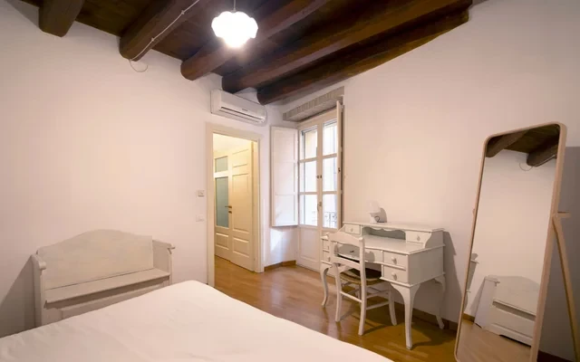 Apartment in Via Nicolo Canelles, Cagliari for 50 m² with 1 bedrooms 2