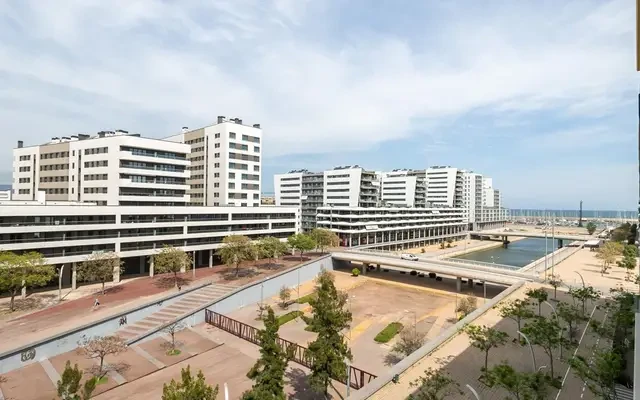 apartment near Carrer de Pi i Margall  2