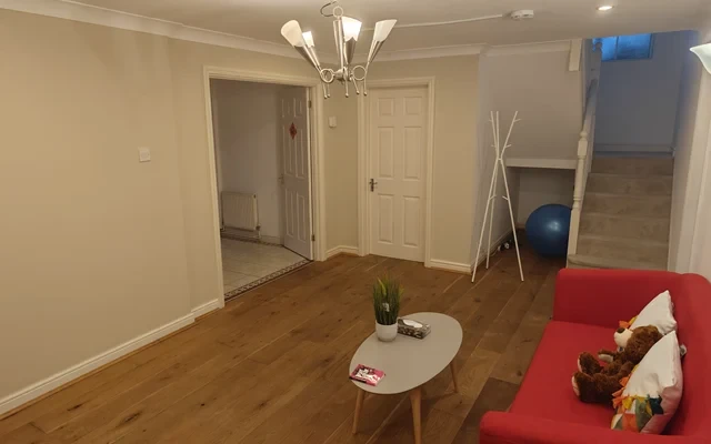 80a Bransford Avenue 2