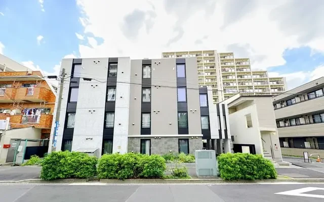 FL Residence Jingu Gyoen VI 2