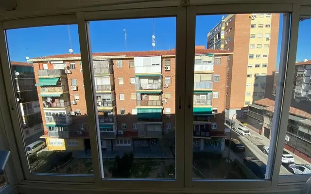 apartment near Calle Escoriaza 3