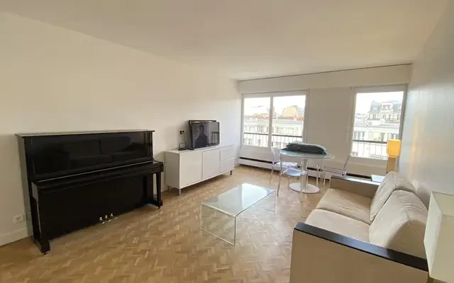 PARIS 16e·60m²·F2·Appartement·With furniture 3