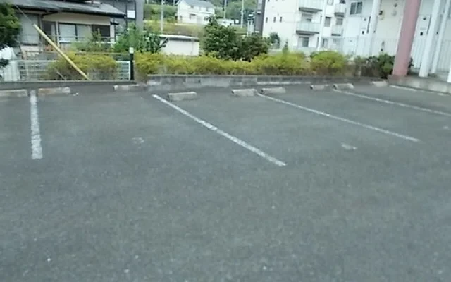 レオパレスカメリア 1