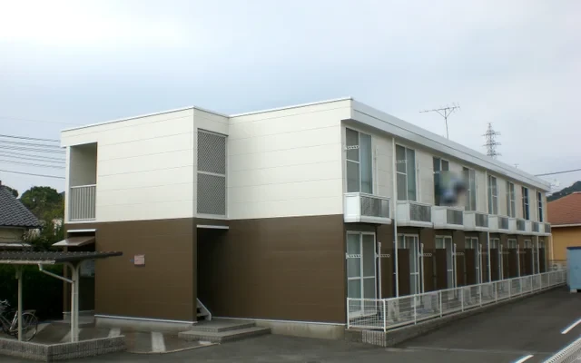 レオパレスルミエール 0