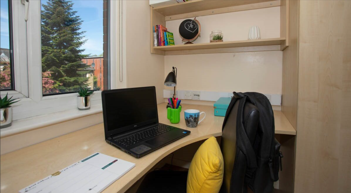 uhomes.com | Student Accommodation, Housing, Flats, Apartments for Rent