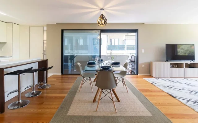 Canidelo Deluxe Living 1