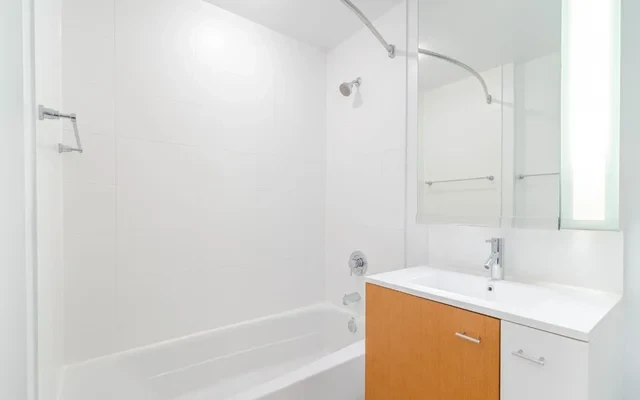 70 Greene Apartments 4