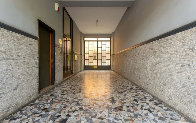 Gorizia Modern One Bedroom 1