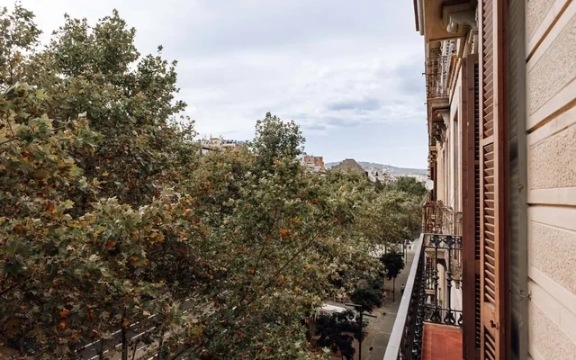 Feshi - 3 bedrooms in Eixample Dreta 1