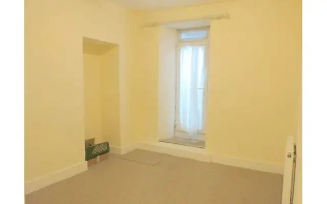 Clifton  Bristol, BS8 2SH, United_kingdom 4