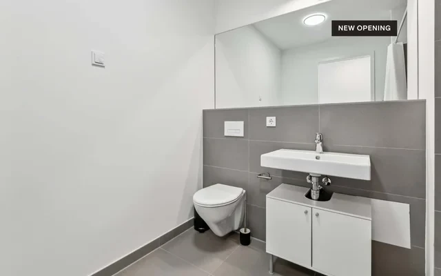 Apartment in Lisa-Fittko-Strasse, Berlin 2