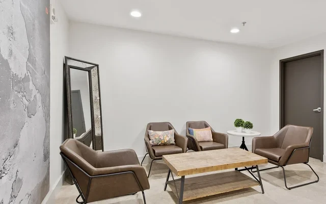 Redwood Place Apartment Homes 0
