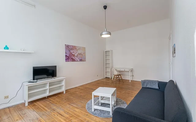 Two Room Apartment 2