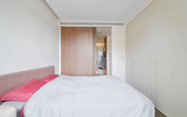 Pearson Square, W1, Fitzrovia, W1T 4