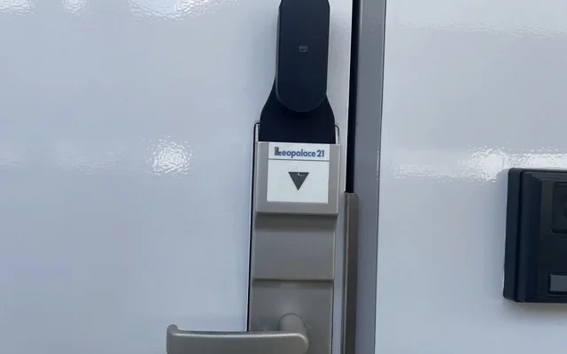 志まや 4