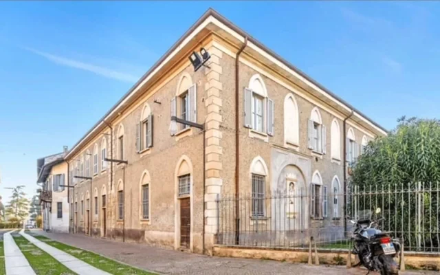 Bilocale in Via Domenico Berra, Milano 2