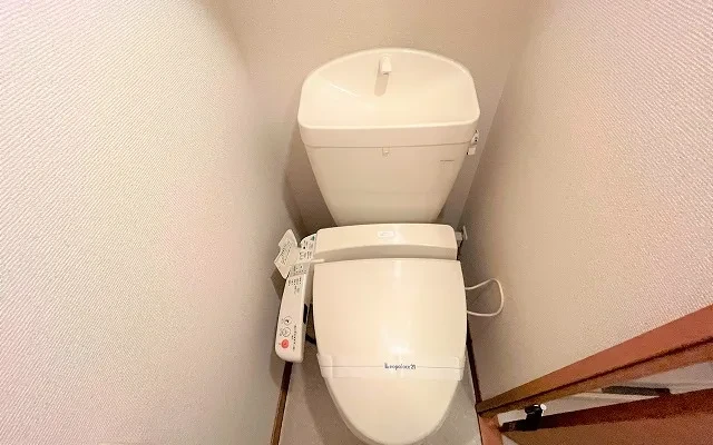 レオパレス泉南ウィロー 3
