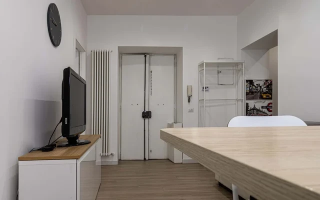 Apartment in Via Plinio, Roma for 65 m² with 2 bedrooms 2