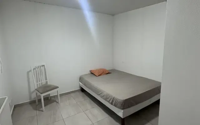 Ivry-sur-Seine 94e·18m²·F1·Studio·With furniture 2